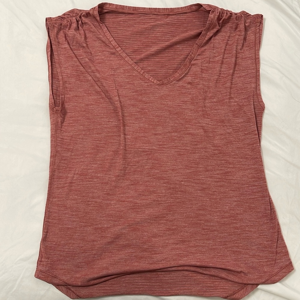 Lululemon shirt